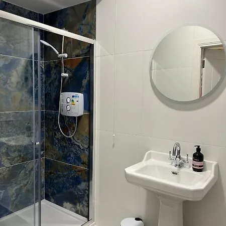 Riverfront At The Blue Goat Διαμέρισμα Ramelton