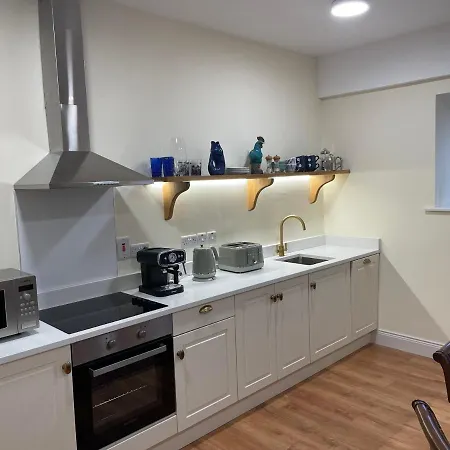 Riverfront At The Blue Goat * Ramelton