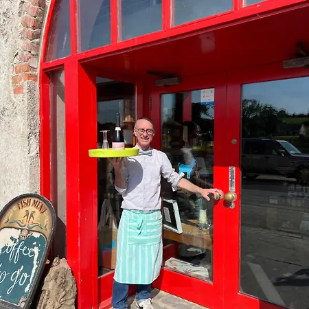 Riverfront At The Blue Goat * Ramelton