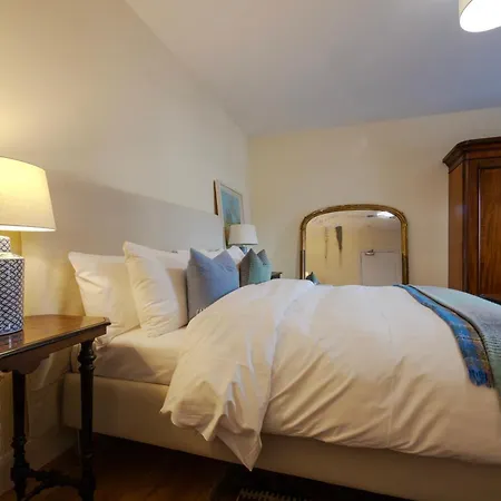 Appartement Riverfront At The Blue Goat Ramelton