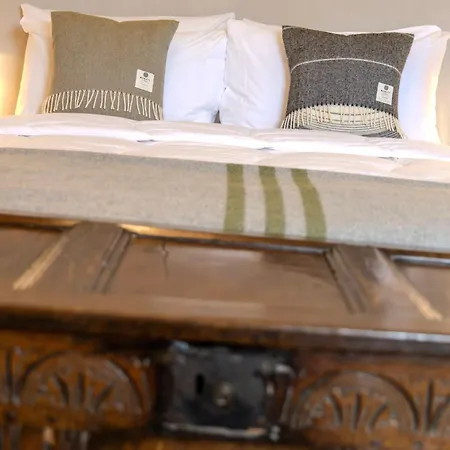 Appartement Riverfront At The Blue Goat Ramelton